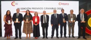 Cámara Valencia, reconocida con el Premio Cámaras 2024 por su liderazgo social ante la DANA